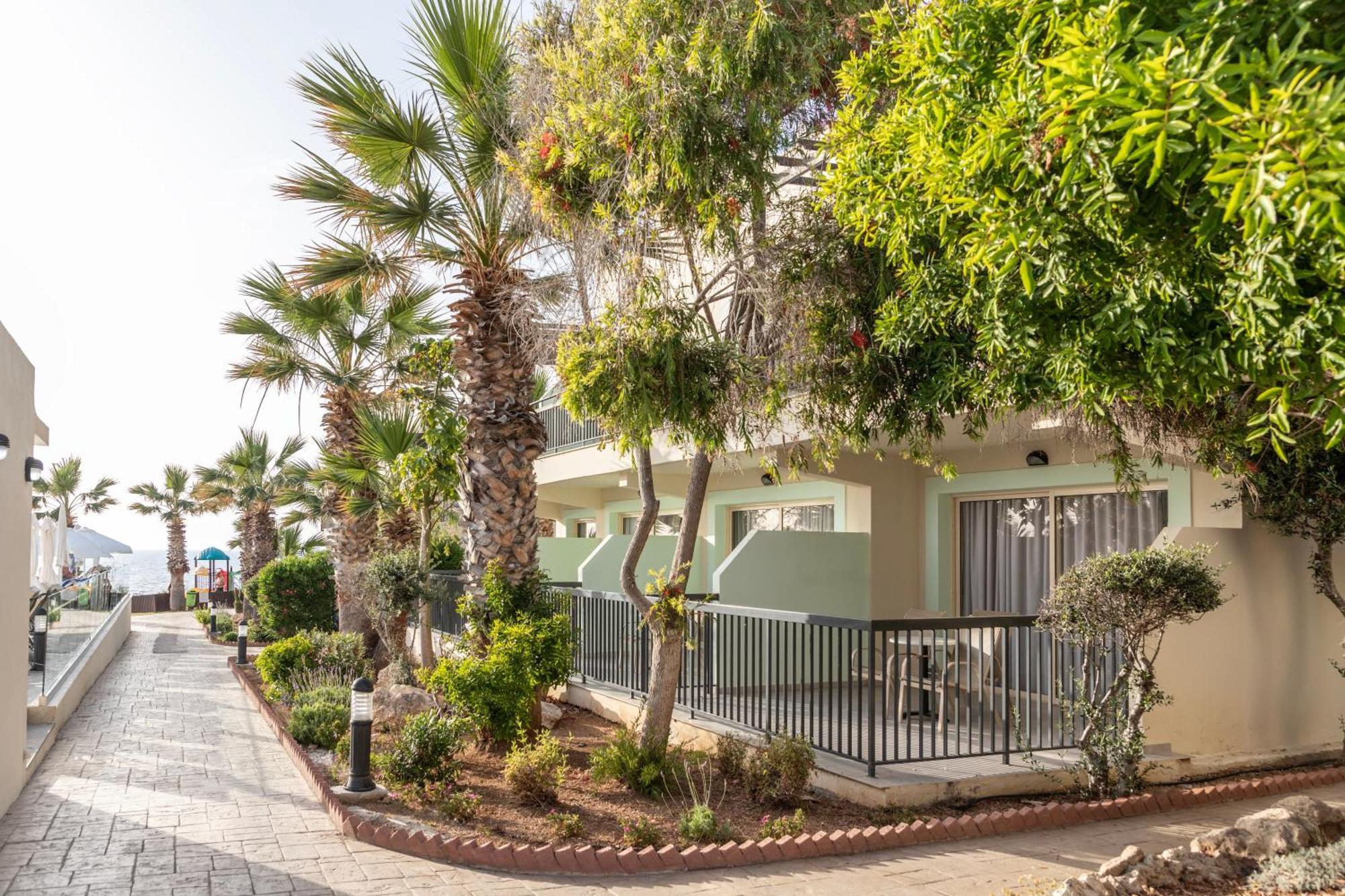 Hotel Louis Paphos Breeze Klorakas Exterior foto